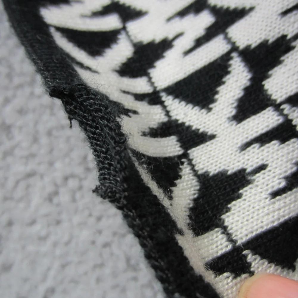 Michael  Michael Kors Scraf,MK Logo All over Acrylic Knit, Winter, Cozy, Warm‎